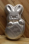 Vintage 1992, Wilton Cake Pan. # 2105-4395. Fixed Price $14.99.