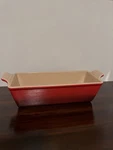 Le Creuset Heritage Stoneware Large 2 Quart Meatloaf Pan Cerise Cherry Red. Fixed Price $27.00.