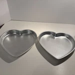 Vintage Wilton Large Heart Cake Pans #502-951. Fixed Price $10.00.