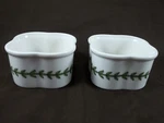 Portmeirion Botanic Garden Scalloped-shaped Porcelain Ramekins Set Of 2 "daisy". Fixed Price $29.00.