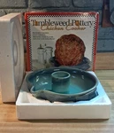 Tumbleweed Pottery Upright Deep Dish Beer Chicken Steam Roaster Cooker Stoneware. Fixed Price $20.00.