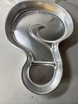 Wilton Cake Pan Vintage 1987 Question Mark ? Mold 2105-1840. Fixed Price $8.00.