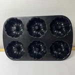 Vintage Nordic Ware Bundt-lette 6 Mini Pan Kitchen Baking, Black. Fixed Price $27.50.