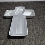 Vintage 1983 Wilton Cross Aluminum Cake Pan #502-2502 15"TALL. Fixed Price $8.00.