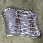 Vintage Wilton American Flag Cake Pan 1974 Mold. Approx 12" 9".. Fixed Price $10.00.