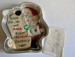 Wilton Santa Claus Checking List Cake Pan Mold 2105-3323 1995 Christmas. Fixed Price $8.10.