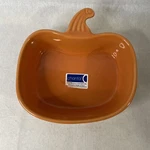 Chantal Orange Pumpkin Bowl Dish 3 Cup Bake Freeze Serve Stoneware Casserole. Fixed Price $16.95.