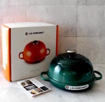 Le Creuset Signature Cast Iron 1.75 Quart Bread Oven In Artichaut - New. Fixed Price $274.95.