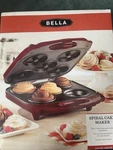 Sensio Bella 13563 4 Slot Pie Maker. Fixed Price $19.99.