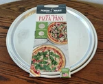 Nordic Ware New Pizza 2 Aluminum Round Hot Air Crisper ,traditional Pans Usa. Fixed Price $21.24.