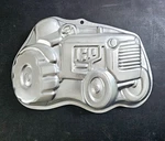 2002 Wilton Retired Farm Tractor Cake Pan Mold 2105-2063 Vintage Baking. Fixed Price $7.00.