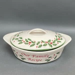 Spode Christmas Our Family Recipe Covered Serving Dish With Lid 64 Oz Oven Safe. Fixed Price $75.00.