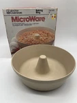 Anchor Hocking Pm 459-TI 484 Microware 2QT 9" Baking Ring, Round Cake Pan. Fixed Price $22.00.
