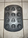 Wilton Christmas Cookie 12 Shape Pan Nonstick Baking Dimensional Mold Holiday. Fixed Price $9.99.