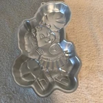 1985 Wilton Dotty Dog Cake Pan 2105-3975. Fixed Price $11.00.
