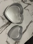 Wilton Heart Cake Pans Set Of 8" Aluminum Silver Mpn 2105-600/601. Fixed Price $12.85.