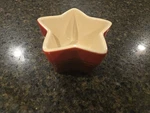 Le Creuset Star Ramekin, Cerise 91054-00, New Box. Fixed Price $21.95.