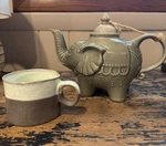 New Bia Cordon Bleu Rare Moss Green Elephant Teapot W/lid & World Market Cup. Fixed Price $19.99.