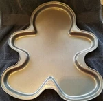 Wilton Gingerbread Boy Non-stick Cookie Sheet/pan 2105-0516. Fixed Price $12.99.