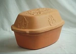 Terra Cotta Roasting Pan Cookware With Lid Abstract Designs Abc Usa. Fixed Price $95.00.