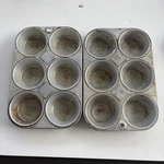 2 Vintage Aluminum Muffin Pan 6 Cakes Metal Farm House. Fixed Price $17.95.