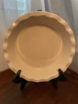 Emile Henry Scalloped Edge Pie Dish France DC9 31-66. Fixed Price $20.00.
