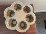 Vintage Williams Sonoma Nordic Ware Ice Cream Cone Cupcake Pan 6 Wells. Fixed Price $13.40.