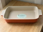 - Le Creuset Flame Orange Rectangular Baking Dish 10X7 Stoneware. Fixed Price $45.00.