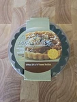 Wilton 6 Piece Indulgence Professional Bakeware 37/8 3/4" Round Tart Set Nwt. Fixed Price $20.00.