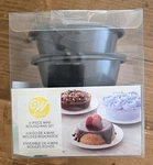 Wilton Piece Mini Round Pan Set Non-stick Cake Dessert Bakeware 4" Dia.. Fixed Price $10.00.
