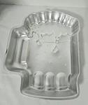 Wilton Beer Mug Aluminum Cake Pan Silver Model 502-3965 Vintage Food & Drink. Fixed Price $12.00.
