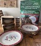 Vintage Royal Seasons Stoneware 16 Piece Dinnerware Set, Plates Mugs & Bowls. Fixed Price $24.50.
