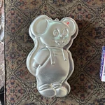 Vintage 1987 Wilton Little Mouse Cake Aluminum Pan Mold 2105-2380 16 X Inche. Fixed Price $13.00.