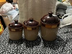 Gibson Elite 3PC Brown Beige Stoneware Kitchen Jar Set. Fixed Price $50.00.