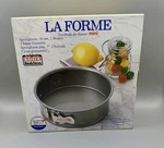 La Forme Original Kaiser Backform Nonstick Round Springform Cake Pan 7" Germany. Fixed Price $25.49.