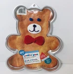 1998 Wilton Molded Cookie Baking Pan Teddy Bear Aluminum 2105-6202 Stock. Fixed Price $18.00.