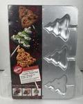 Vtg Wilton Christmas Tree Cookie Treat Pan Stock #2105-8101 Holiday Baking New. Fixed Price $16.90.