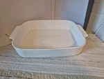 Corningware A-21-B-N White Casserole Baking Dish W/handles Lasagna/roaster. Fixed Price $14.95.