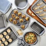 Circulon Bakeware Baking Pans Cookie Sheets Bread Loaf Non Stick Cake 10PC. Fixed Price $133.99.