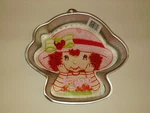 Wilton Strawberry Shortcake Birthday Party Pan Mold Instructions #2105-7040. Fixed Price $17.49.