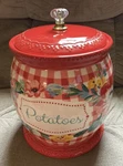 Pioneer Woman Ceramic Floral Sweet Romance Potato Storage With Lid & Vents New. Fixed Price $59.95.