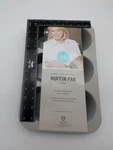 New Martha Stewart 6 Oversized Muffin Pan. Fixed Price $14.95.