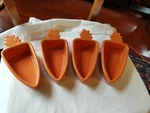 Chantal 93-CA12 Orange Carrot Shaped Baking Bakeware Dishes 8 Oz. 0.24 Lt. Fixed Price $18.04.