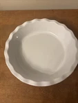 Emile Henry Pottery Pie Dish/plate 9" White/orang-quiche Tart-ruffled EDGE-61.31. Fixed Price $20.00.