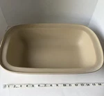 The Pampered Chef Family Heritage Classics Stoneware Rectangle Baking Dish Beige. Fixed Price $29.95.