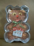 1991 Wilton Cake Pan Teddy Bear 2105-9402 With Insert. Fixed Price $16.99.