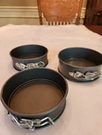 Set Of 3 Wilton Non-stick 4" Mini Springform Pans Removable Bottom New Open Box. Fixed Price $10.00.