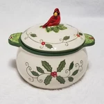 Temptations By Tara Cardinal 18OZ Soup Bowl Crock W/lid Christmas Excellent Euc. Fixed Price $9.99.