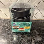 Wilton 3-PIECE Mini Springform Pan Set, 4 Inch Diameter Dishwasher Safe New. Fixed Price $19.98.