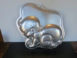 Wilton Itsy-bitsy Entertainment 3D Crawling Baby Cake Jello Mold Pan. Fixed Price $7.99.